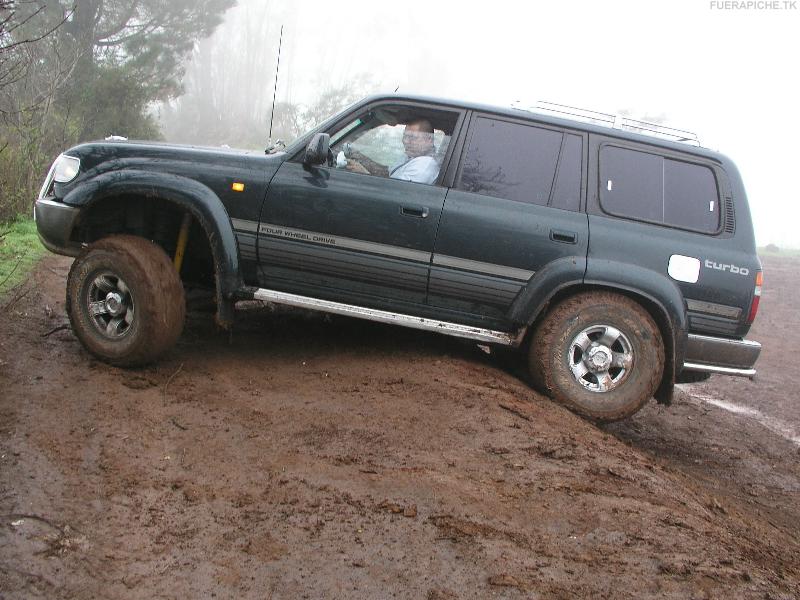 Toyota Land Cruiser HDJ80 4x4
